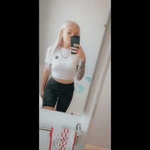 Meet your Posher, Chante